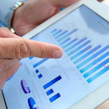 How is the Return on Equity (ROE) Ratio Calculated?