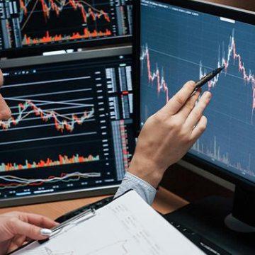 How to Use Moving Average for Buying Stocks?