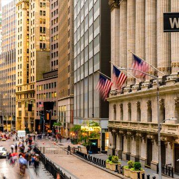 Which Stocks Are Chosen by Directors of Large Companies